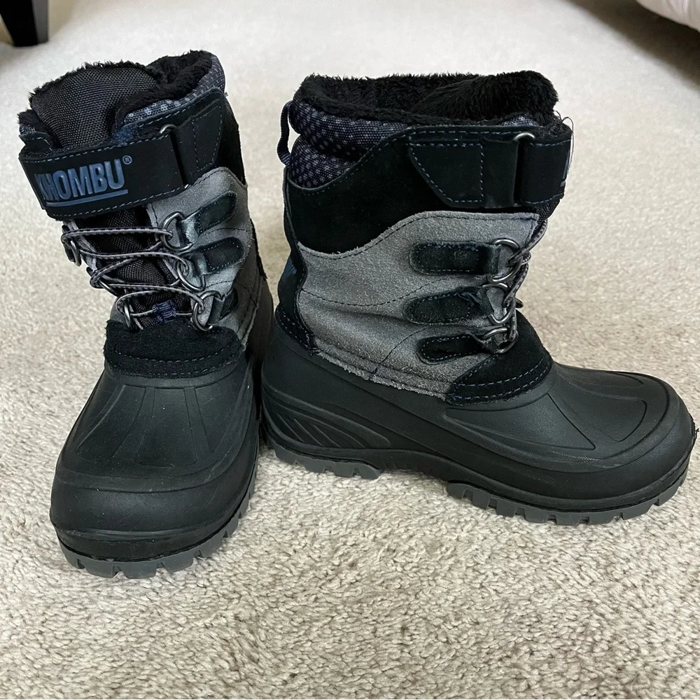 Khombu Snowtracker Waterproof Black and Gray Winter Boots Suede Upper Boys 13